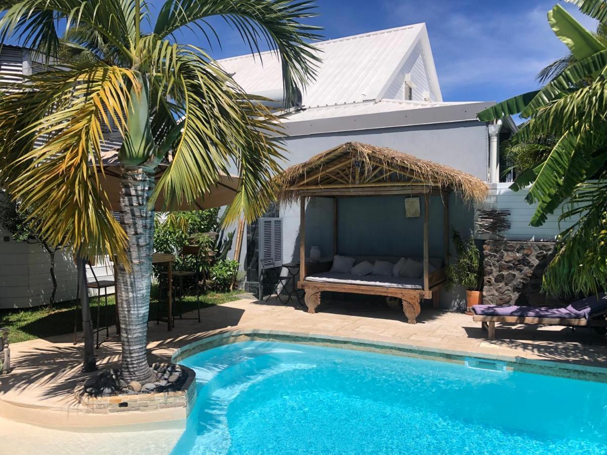 Appartamento studio indépendant dans propriété avec piscine et wifi Saint-Gilles-les Bains Esterno foto
